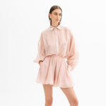 Carica l'immagine nel visualizzatore Galleria, SHORT ROSA CON STRASS