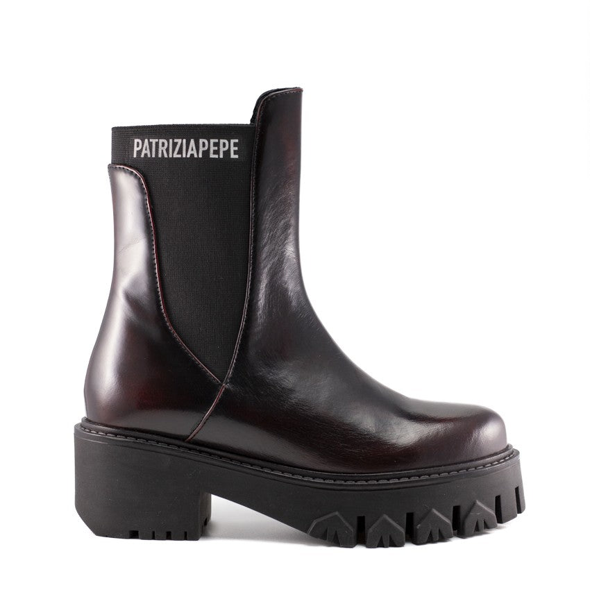 8Y9814/L052/R799/000