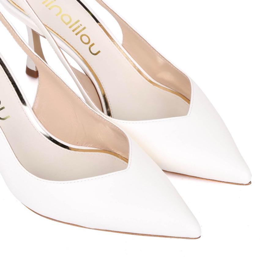 DECOLLETE' IN PELLE AVORIO CON SCOLLO CUORE